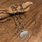 Preview: Silberkette im Wikingerstil mit Wolfsköpfen - 2,8 mm, 47 cm