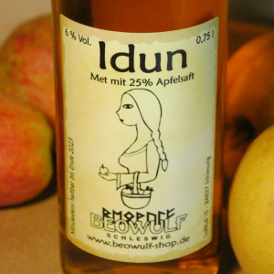 "Idun" mit Apfelsaft