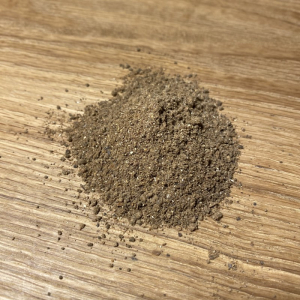 Nordischer Waldkaffee, koffeinfrei aus gerösteten Eicheln und Pilzen