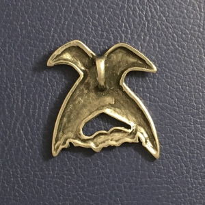 Rabenpaar, Amulett aus Zinn