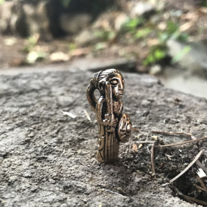 Freya / Walküre von Hårby als Anhänger, Bronze