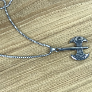 Doppelaxt beidseitig verziert, Edelstahl