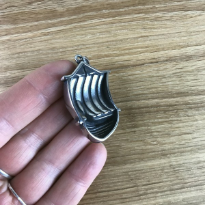 Wikingerschiff-Anhänger groß, Edelstahl