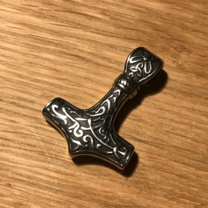 Thorshammer Amulett "Örlöghöfuð" Edelstahl