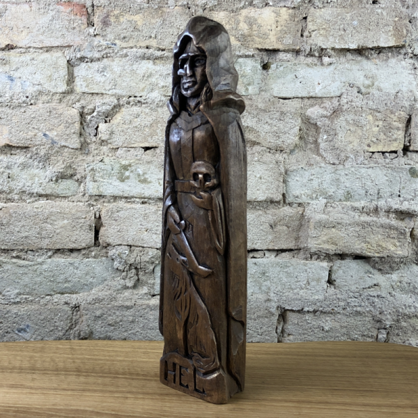 Hel Götterfigur 26 cm handgeschnitzt aus Lindenholz, Unikat