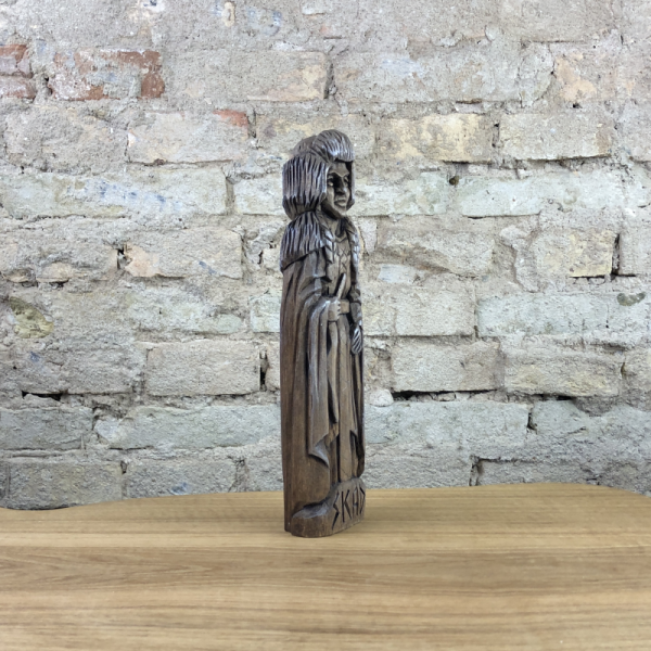 Skadi, 26cm Götterfigur handgeschnitzt aus Lindenholz, Unikat