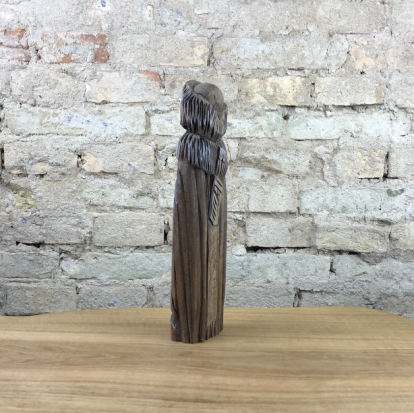 Skadi, 26cm Götterfigur handgeschnitzt aus Lindenholz, Unikat