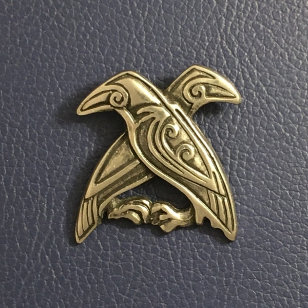 Rabenpaar, Amulett aus Zinn
