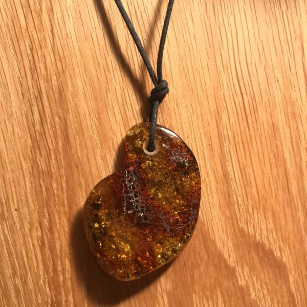 Bernstein Amulett