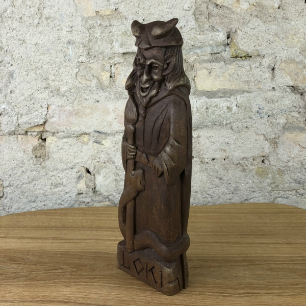 Loki, 24cm Götterfigur handgeschnitzt aus Lindenholz, Unikat