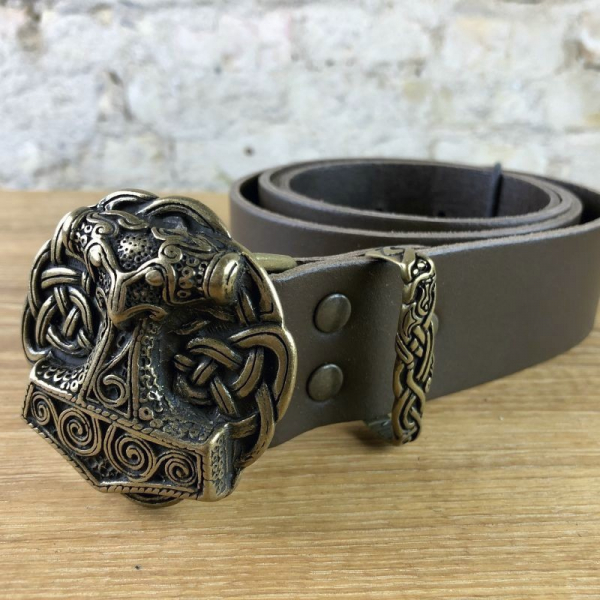 Ledergürtel mit Thorshammer Schnalle