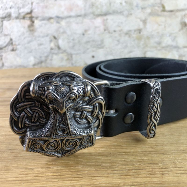 Ledergürtel mit Thorshammer Schnalle