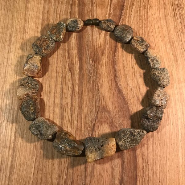 Bernsteinkette "Moosgold", 47 cm