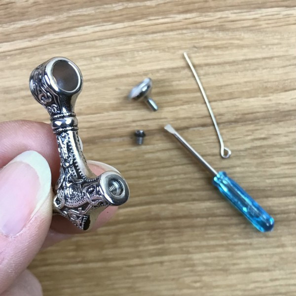 Thorshammer Amulett "Hnitbjörg", Edelstahl