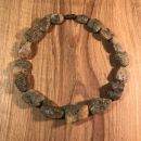 Bernsteinkette "Moosgold", 47 cm